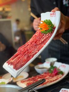 海底捞拉升餐饮服务水准 汕锦记定义中原火锅界牛肉新鲜标准